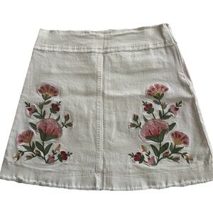 Jealous Tomato White Embroidered Pink Floral Raw Hem Denim Mini Skirt-M-Boho